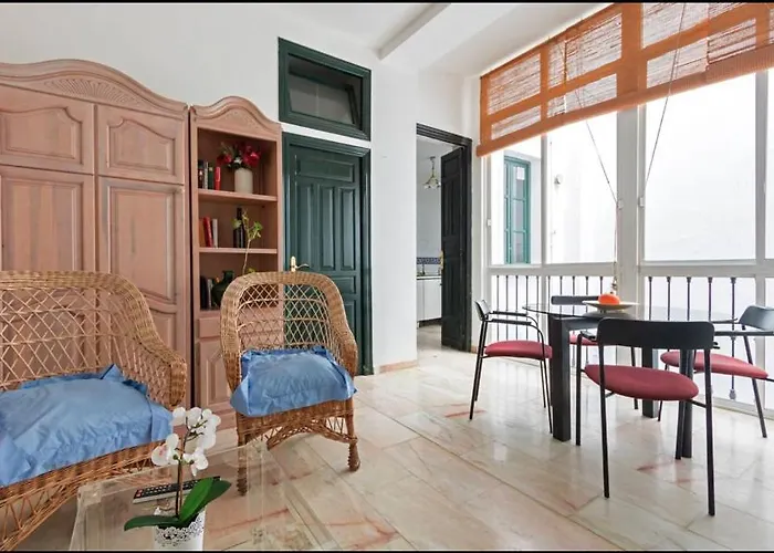 Pavia Central Suite By Valcambre